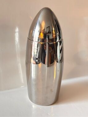 Vintage Olympus tableware limited 2008 Bullet Cocktail Shaker